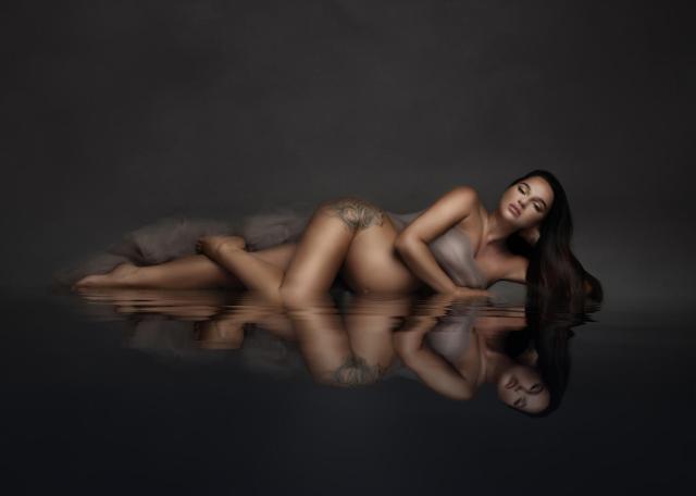 Schwangerschaft Fotograf in Zürich Einfaches und Elegantes Fotos